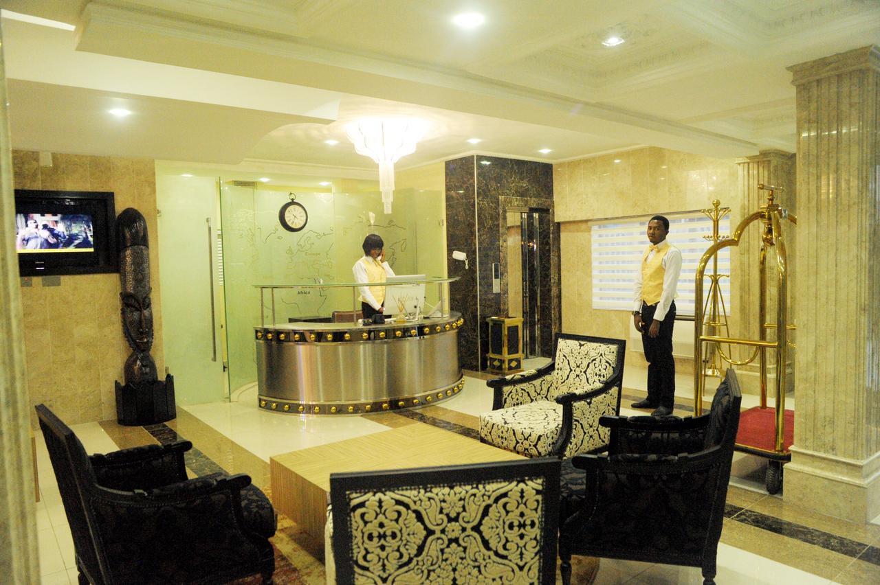H210 Hotel Aliayabiagba Luaran gambar
